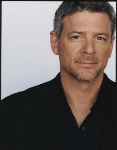 Christopher Cousins Fotoğrafı