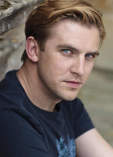 Dan Stevens Fotoğrafları 10