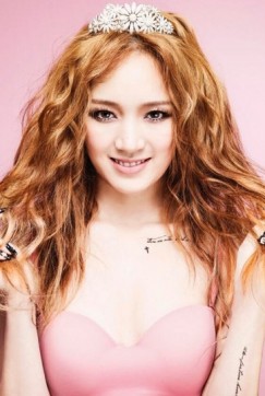 Meng Jia Fotoğrafı