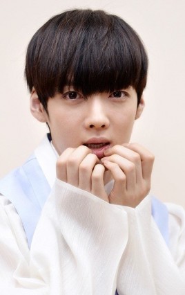 Choi Sun-woo Fotoğrafı