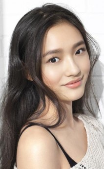 Lin Yun (i) Fotoğrafı