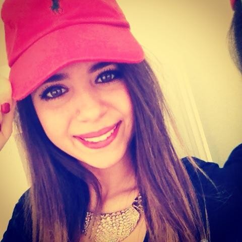 Duygu Yenilmez Fotoğrafı