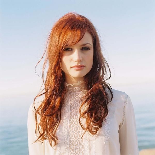 Alison Sudol Fotoğrafları 22