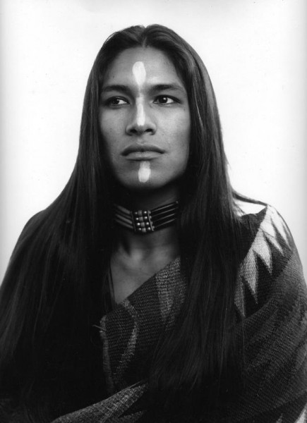 Martin Sensmeier Fotoğrafı