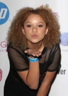 Rachel Crow Fotoğrafı