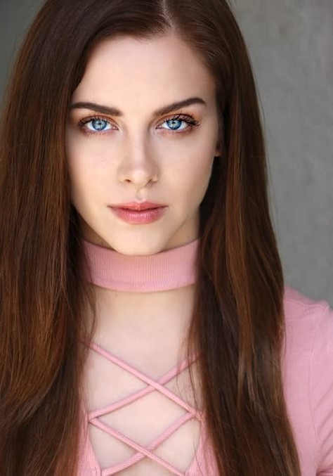 Taylor  Kalupa  Fotoğrafı