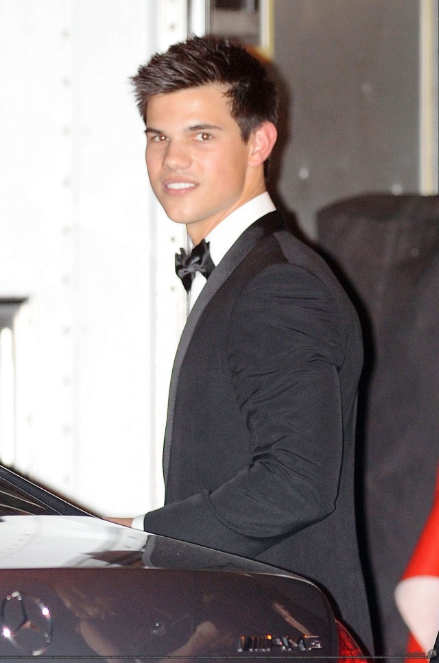 Taylor Lautner Fotoğrafları 231