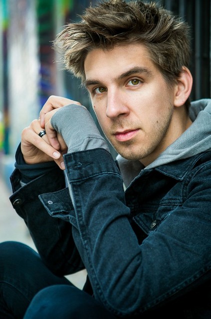 Conner  Marx Fotoğrafı