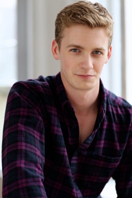 Logan  Sutherland Fotoğrafı