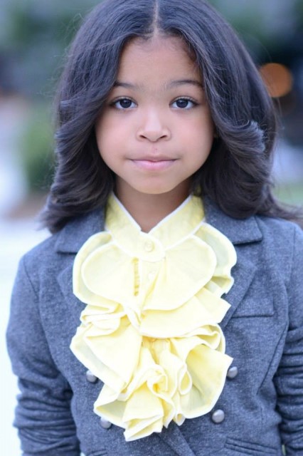 Navia Ziraili  Robinson Fotoğrafı