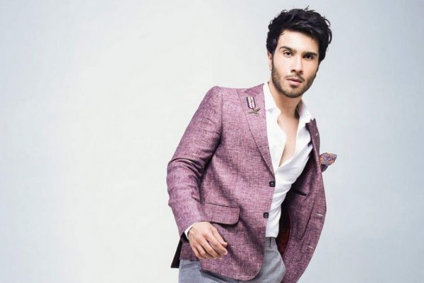 Feroze Khan Fotoğrafları 1