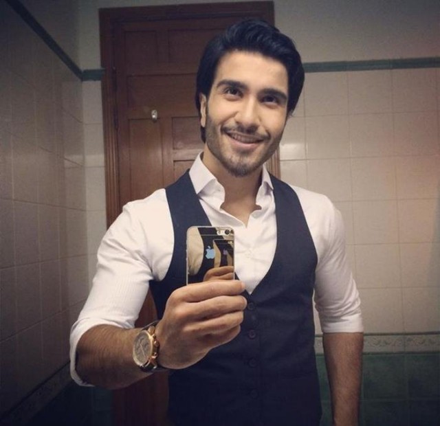 Feroze Khan Fotoğrafları 8