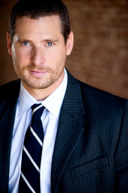 Alex  Collins Fotoğrafı