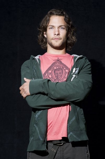 Kyle Schmid Fotoğrafları 30