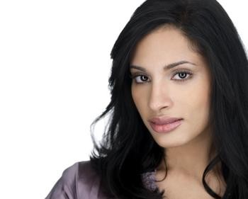 Cynthia  Rodriguez fotoğrafı