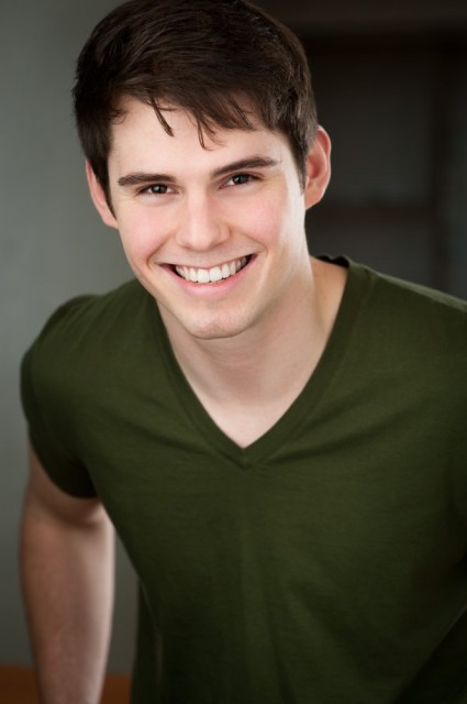 Alex  Pangburn Fotoğrafı