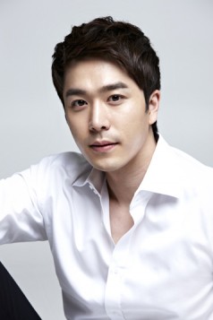 Choi Woo-suk Fotoğrafları 7