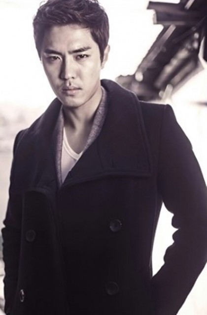 Lee Han-Jong (ii) Fotoğrafı