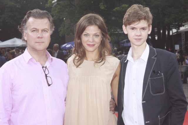 Thomas Brodie-Sangster Fotoğrafları 32