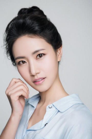 Park Soo-yeon Fotoğrafı