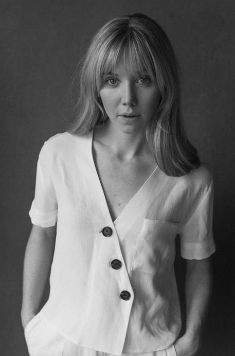 Lauren Lyle Fotoğrafları 8