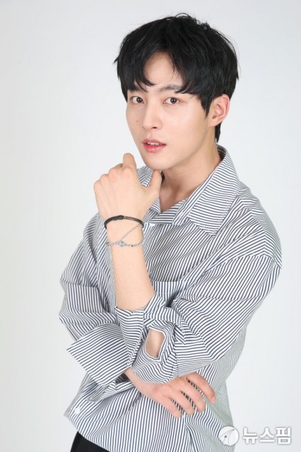 Park Sung-Woo Fotoğrafı