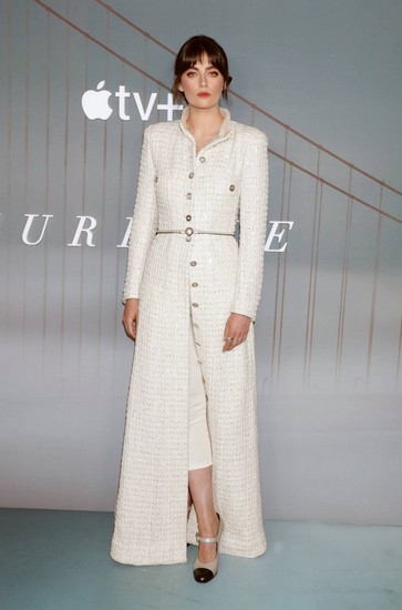 Millie Brady Fotoğrafı