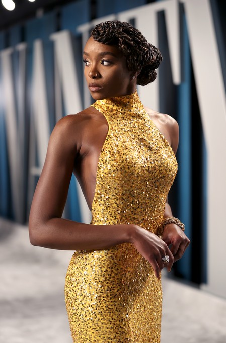 KiKi Layne Fotoğrafı