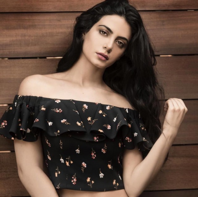 Emeraude Toubia Fotoğrafları 11