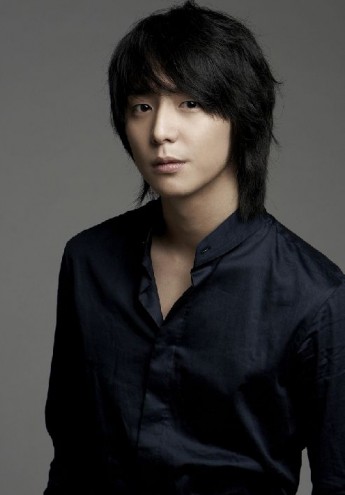 Hyun Woo fotoğrafı