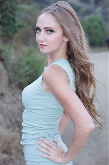 Nika Balina Fotoğrafı