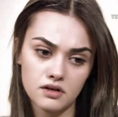 Hande Soral Fotoğrafı
