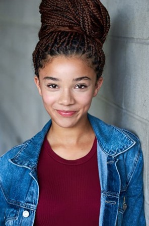 Malia Baker Fotoğrafı