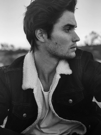Chase Stokes Fotoğrafı