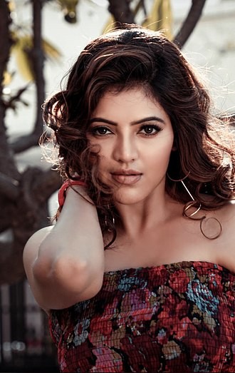 Athulya Ravi Fotoğrafı