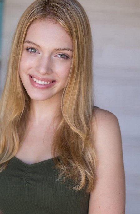 Jessie Vaughn Fotoğrafı