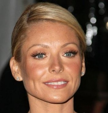 Kelly Ripa Fotoğrafları 13