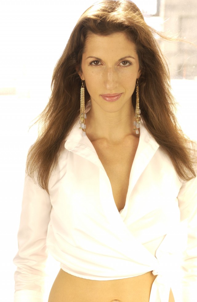 Alysia Reiner Fotoğrafları 3