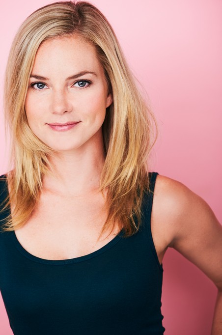 Cindy Busby Fotoğrafı