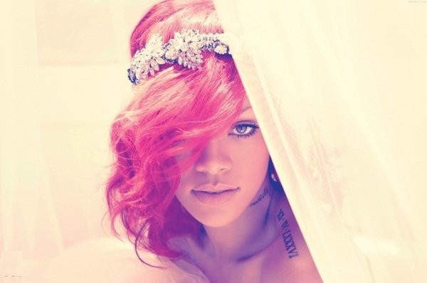 Rihanna Fotoğrafları 399