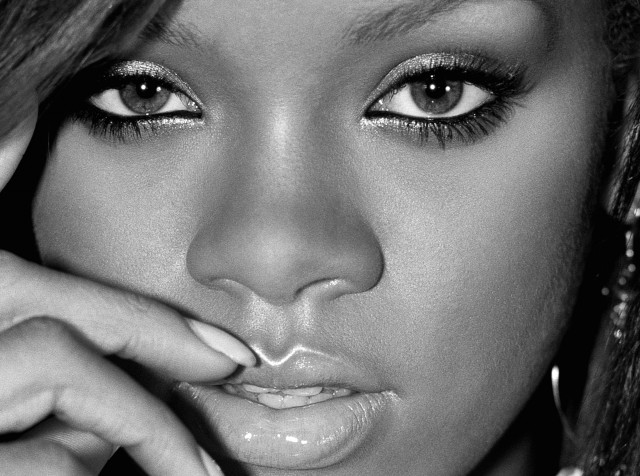 Rihanna Fotoğrafları 89