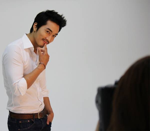 Song Seung-Heon Fotoğrafı