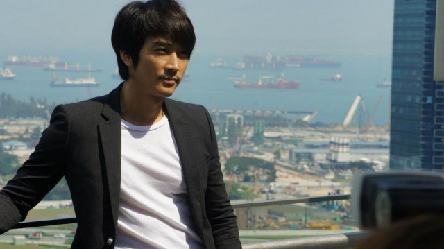 Song Seung-Heon Fotoğrafı
