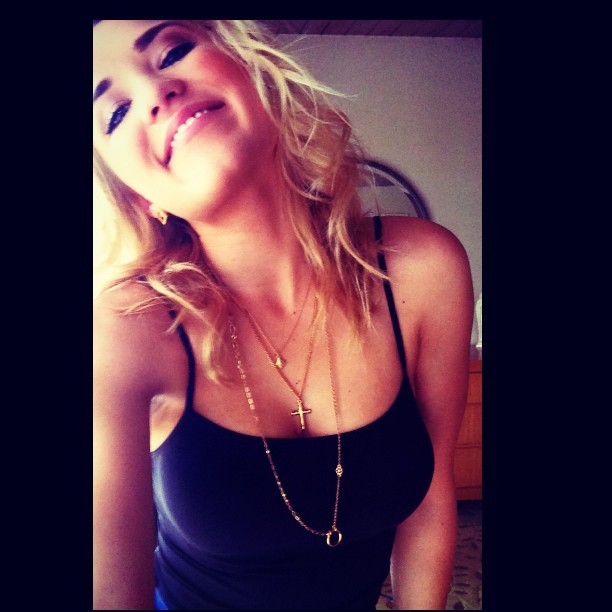 Emily Osment Fotoğrafı