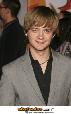 Jason Earles Fotoğrafı