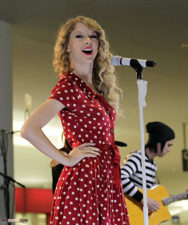 Taylor Swift Fotoğrafları 1195