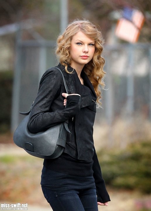Taylor Swift Fotoğrafları 2520