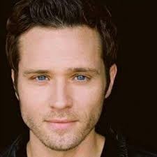 Seamus Dever Fotoğrafları 1