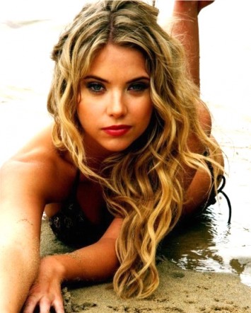 Ashley Benson Fotoğrafları 395