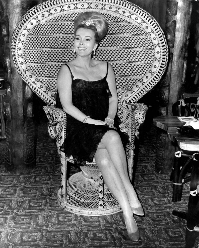 Zsa Zsa Gabor Fotoğrafları 24